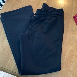 💚UA Black Sweatpants
